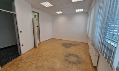 Poslovni prostor, Gačnikova, Ravne na Koroškem